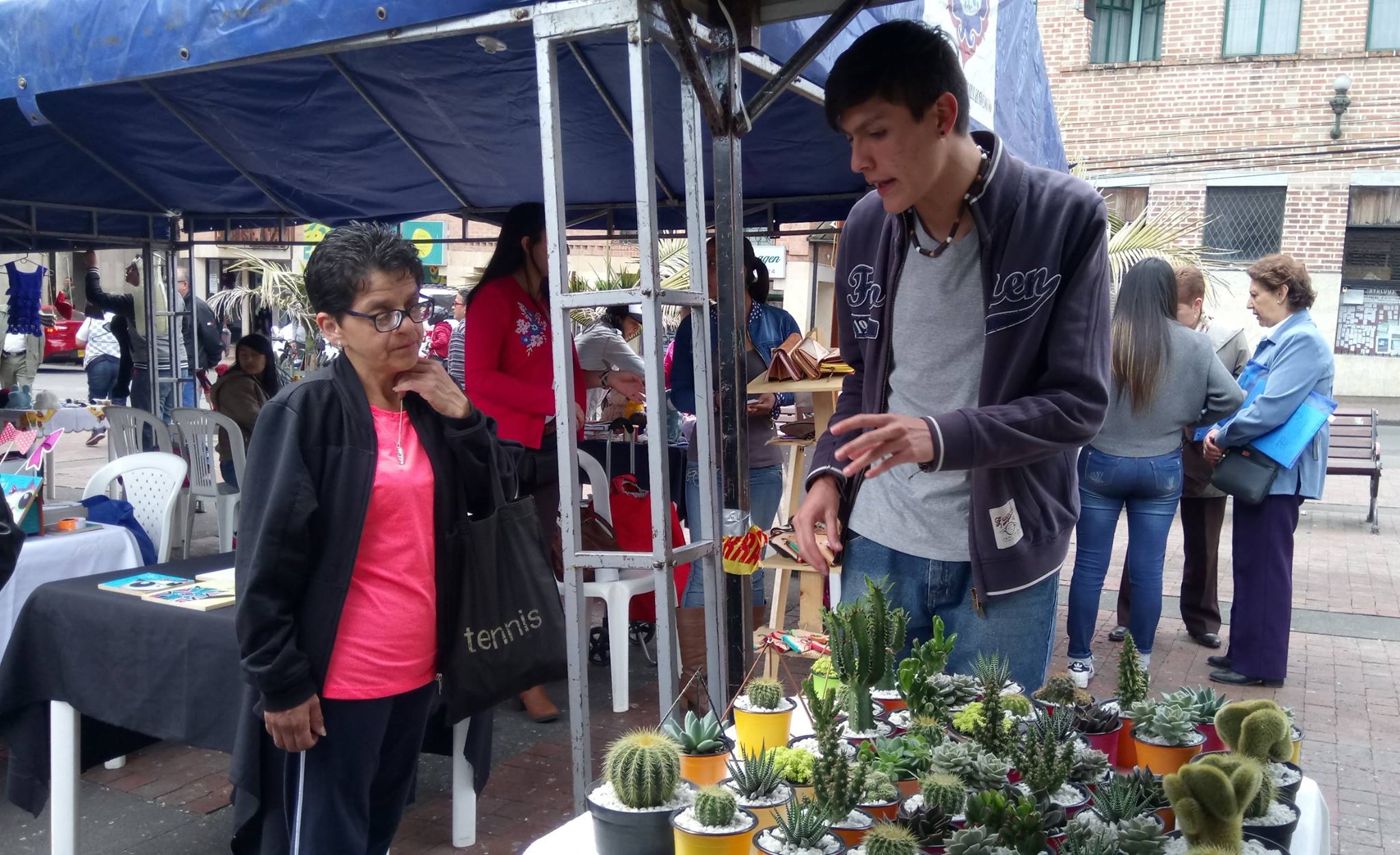 Pasto se viste de emprendimiento en la Semana de la Juventud | Radio ...