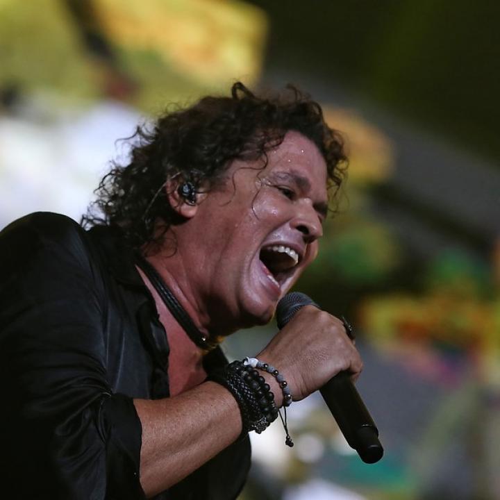 El colombiano Carlos Vives fue uno de los grandes ganadores en tres categorías. Foto: Colprensa.