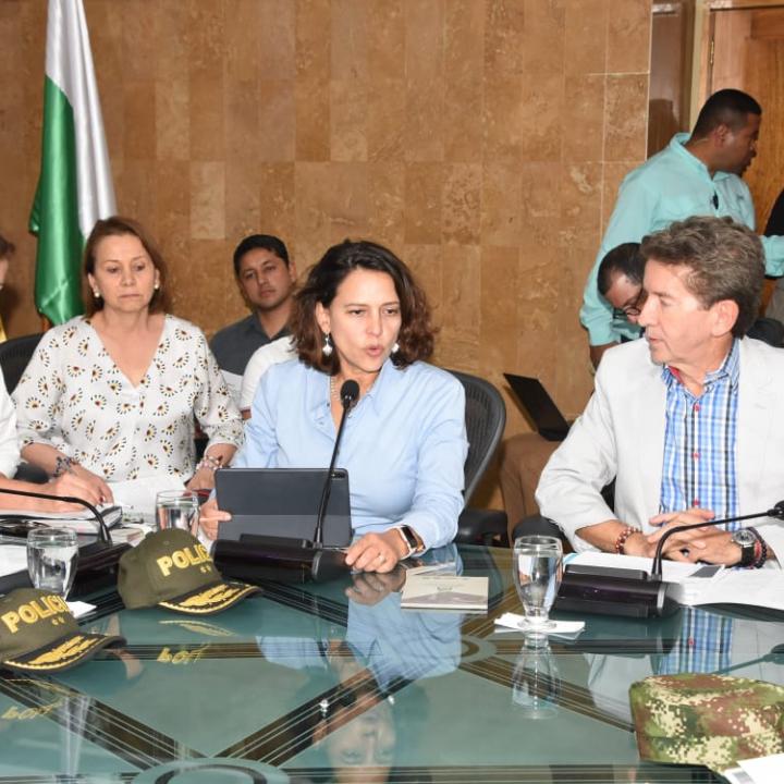 Foto: Twitter Luis Pérez Gutiérrez, gobernador de Antioquia.