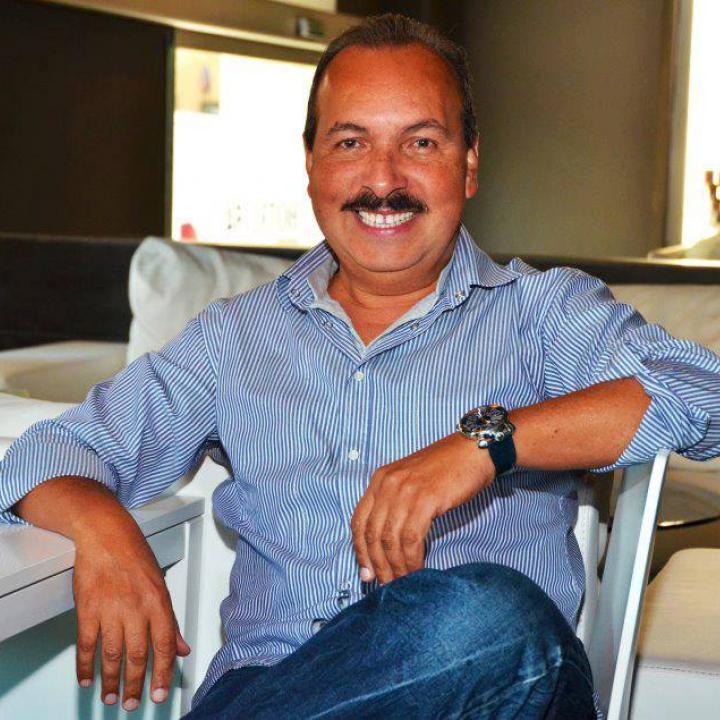 Recientemente Isidro Infante lanzó al mercado la producción: ‘Cuba y Puerto Rico - Un abrazo musical salsero’. Foto: Fanpage Facebook Isidro Infante.