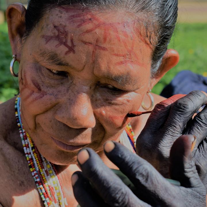 Lenguas Indigenas Desarrollan Traductor A Espanol E Ingles Radio Nacional De Colombia