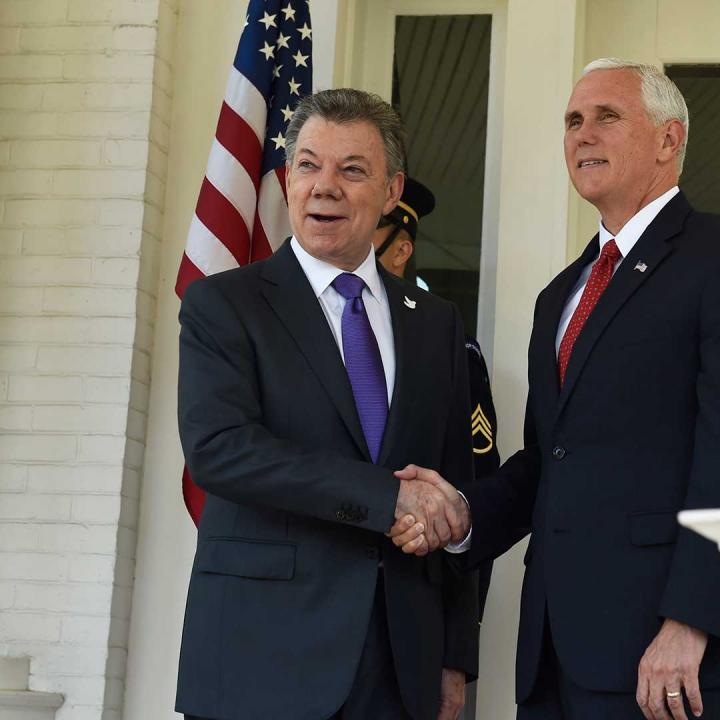 Presidente Santos en su encuentro con el vicepresidente de EE.UU., Mike Pence. Foto: Presidencia de la República.