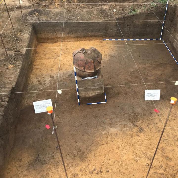 Fotos: Julián Gamboa, jefe de Arqueología del proyecto vial Puerta de Hierro - El Vizo