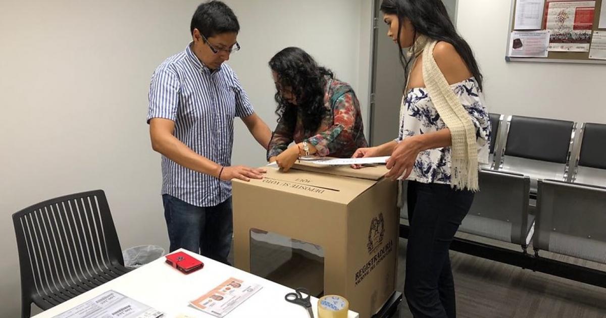 Así avanza el cierre de las mesas de votación en el Así avanza el cierre de las mesas de votación en el