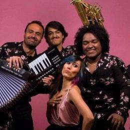 En Medellín sí se baila el porro En Medellín sí se baila el porro